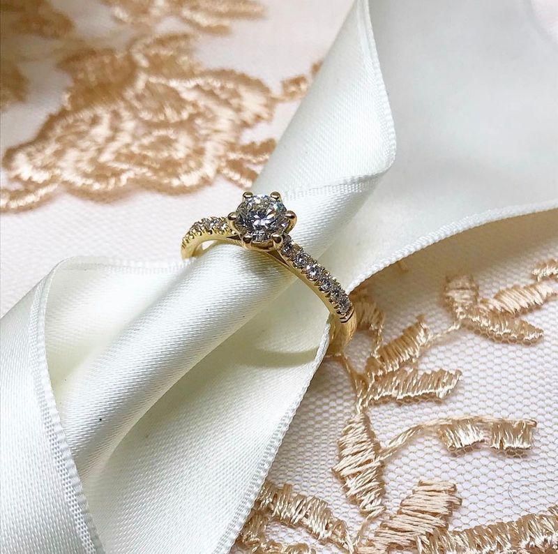 Elegance sparkle