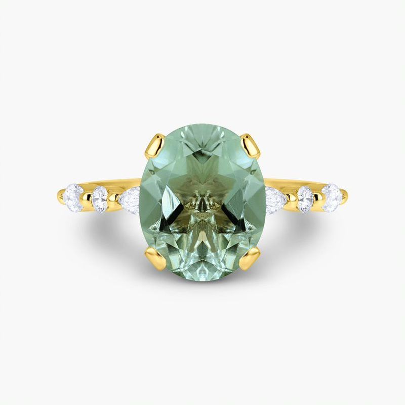 Moonlight prasiolite